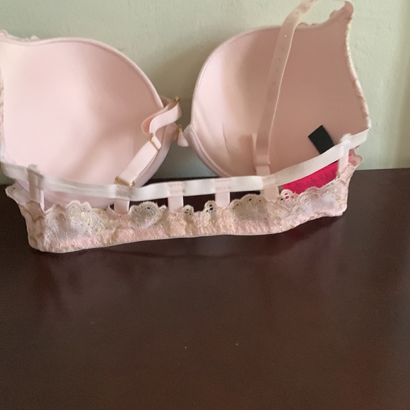 LaSenza light pink front clasp push up Bra size 34 D - Picture 2 of 3